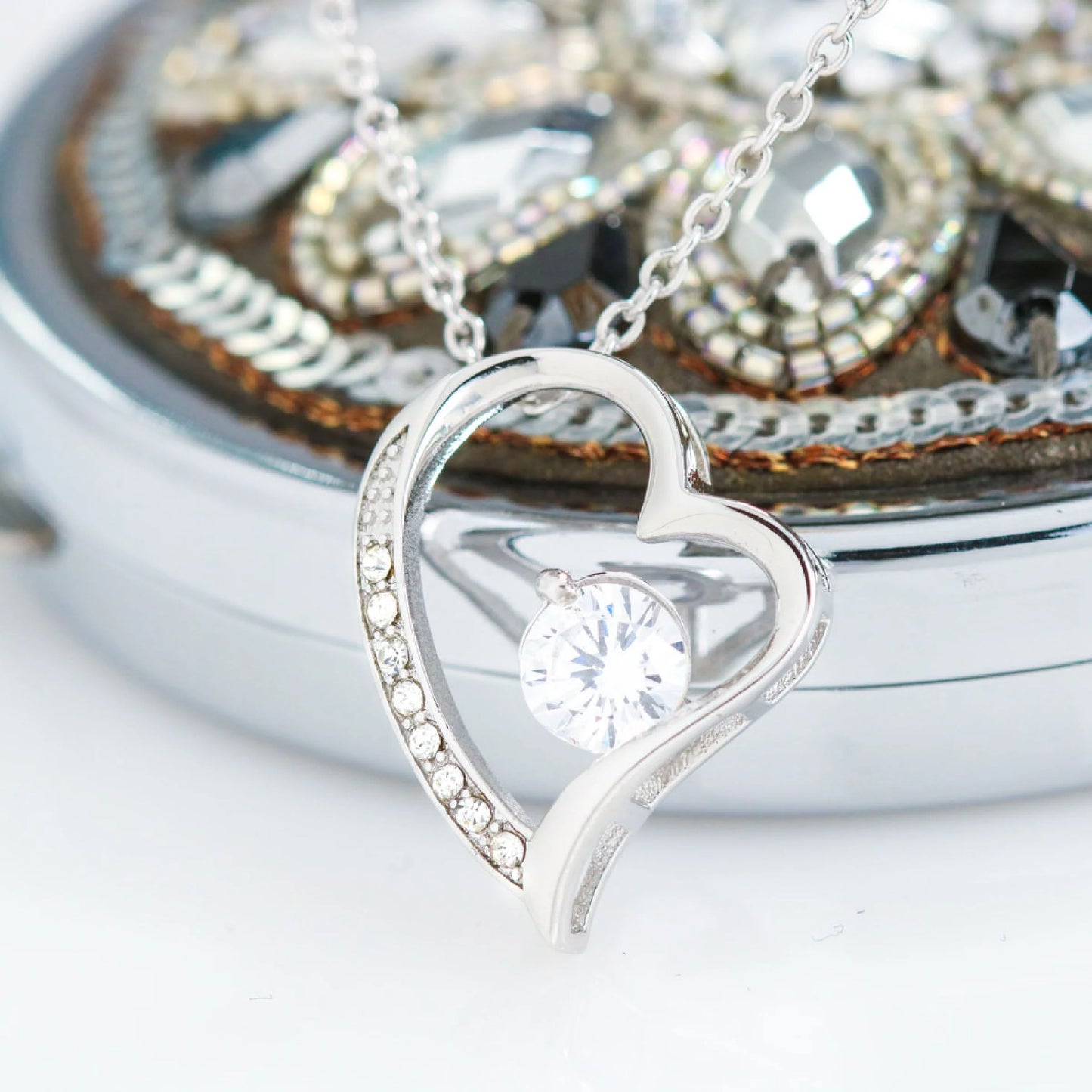 Bianca Lombardi |                                                                              Collar con colgante de corazón en oro blanco de 14k