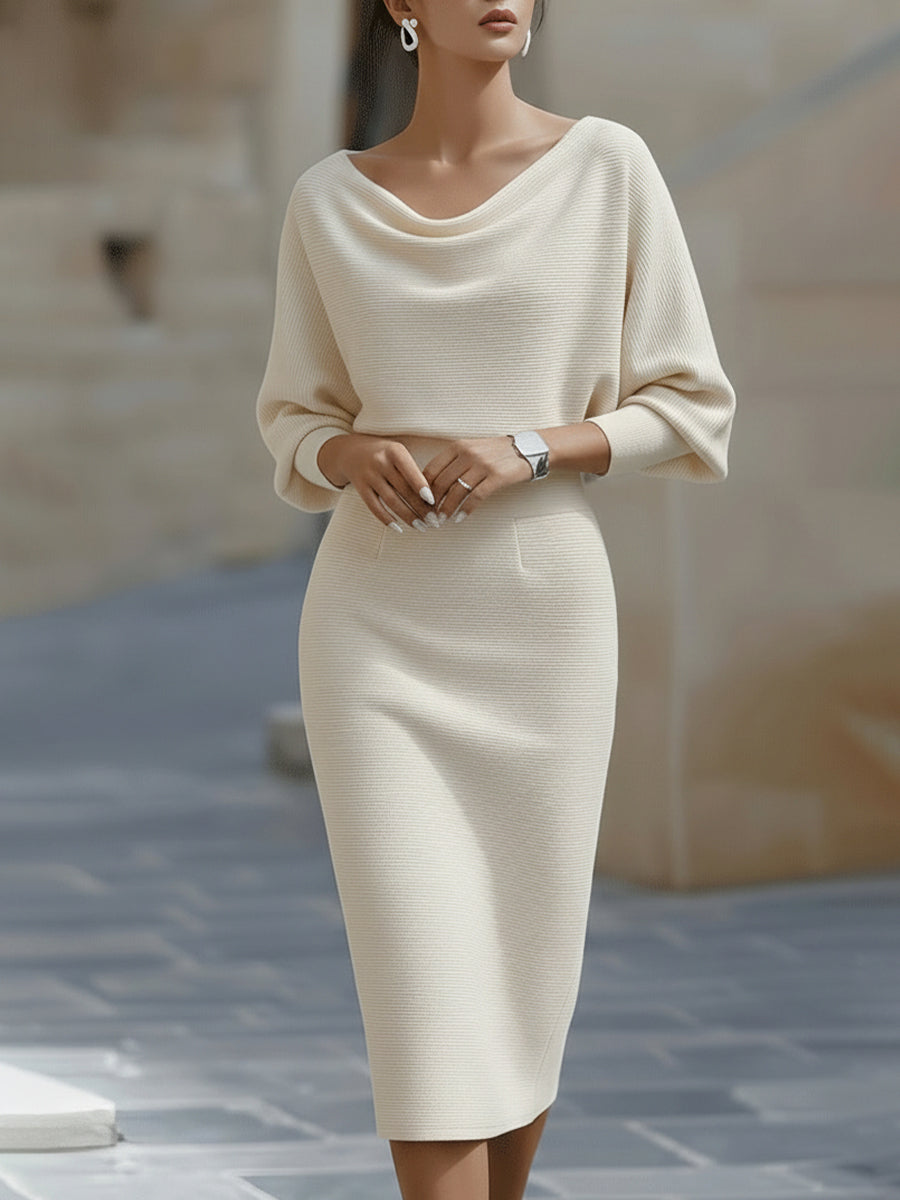 Bianca Lombardi | Elegante vestido midi drapeado, un clásico atemporal